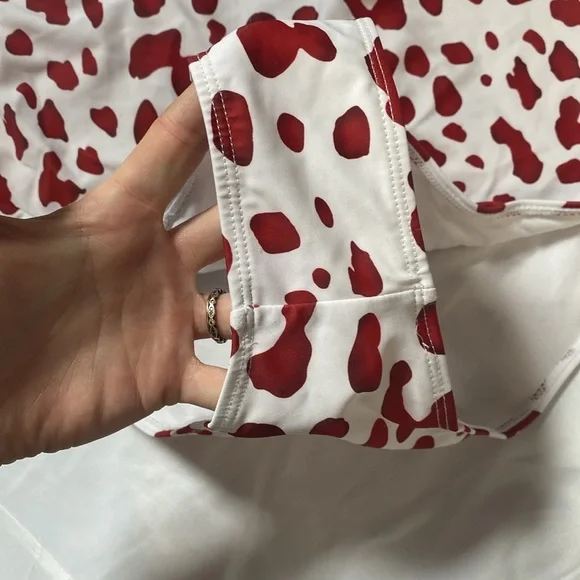 Red leopard high cut swimsuit - Picture 2 of 5